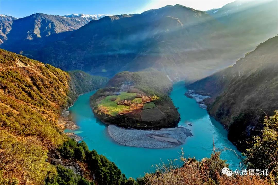 云南最后一片纯美净土，怒江大峡谷、独龙江秘境，到底有多美？