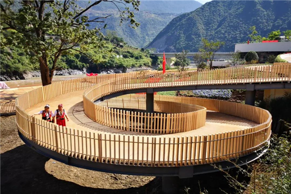 怒江公路服务区