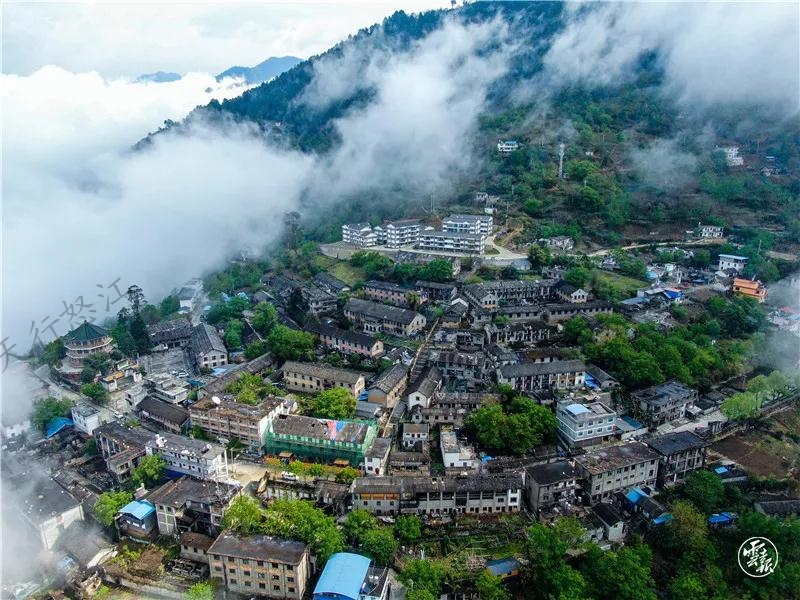 知子罗旅游